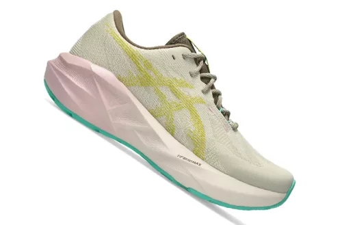ASICS NOVABLAST 5 TR Női futócipő (vegyes talajra)