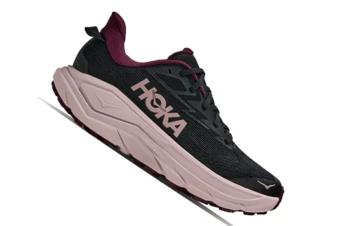 HOKA CHALLENGER 8 Női terep futócipő
